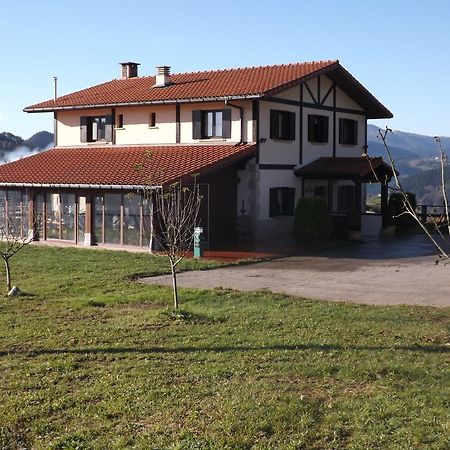 Harizpe Hostal Ondárroa Exterior foto