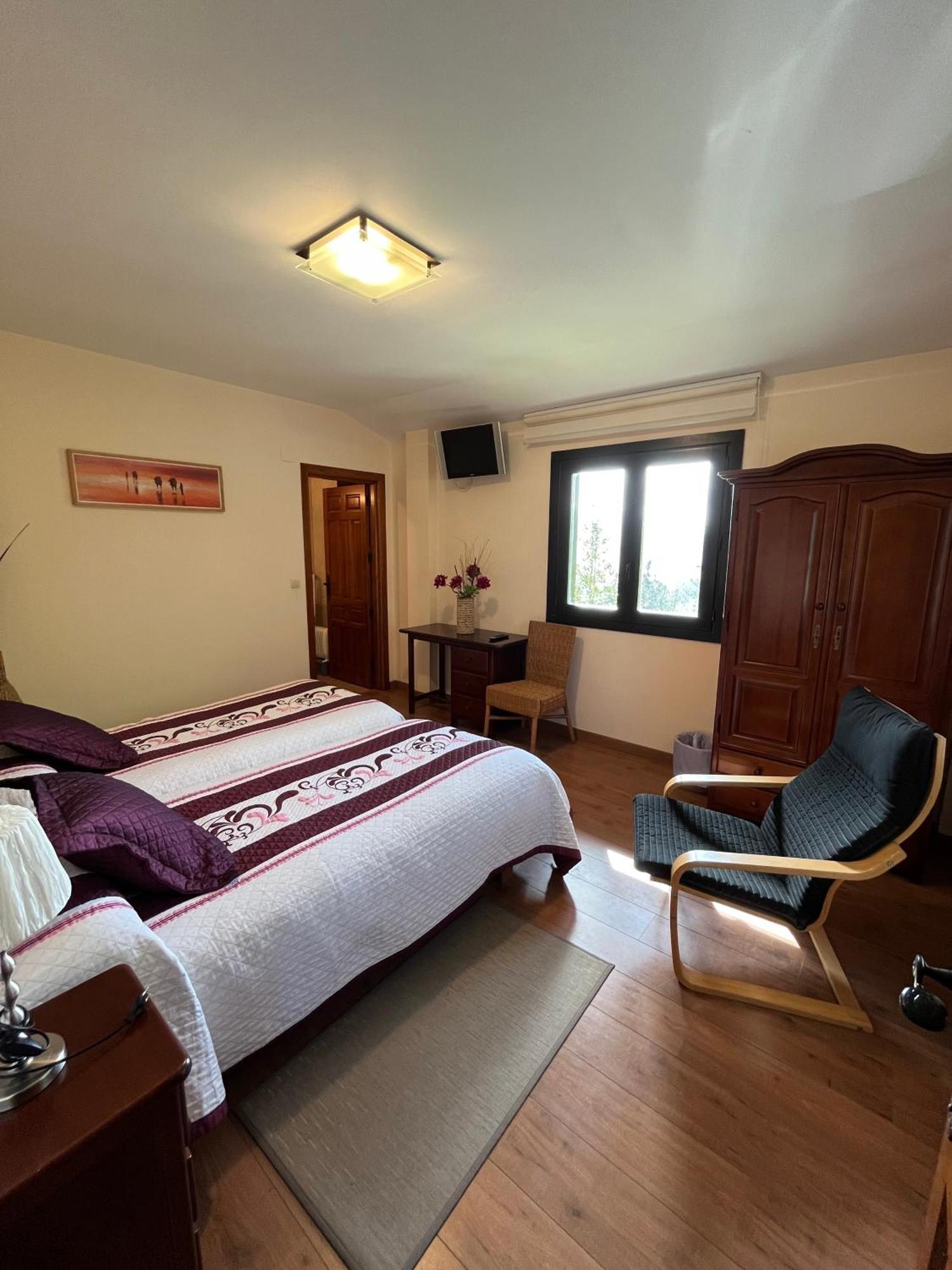 Harizpe Hostal Ondárroa Exterior foto